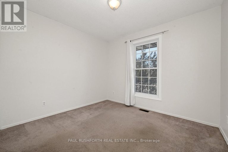 29381934/224-kennedy-lane-w/bilberry-creekqueenswood-heights/ottawa/ontario/K1E1G6_23