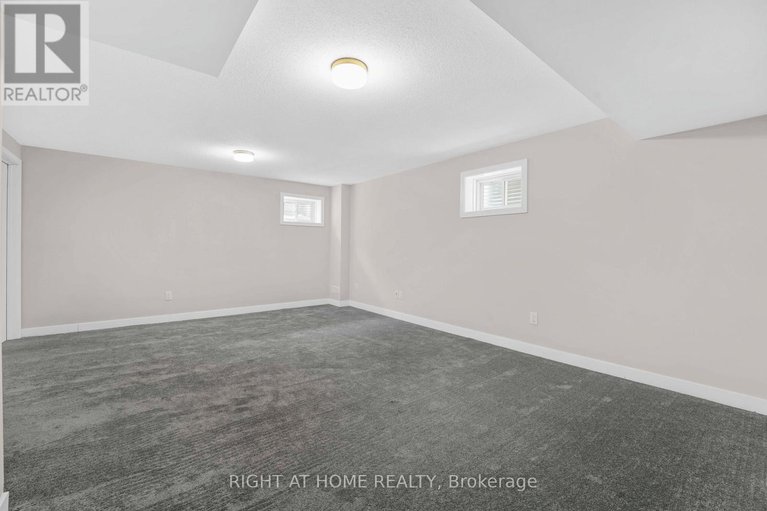 29218592/30-chasing-grove/btwn-franktown-rd-fallowfield-rd/ottawa/ontario/K0A2Z0_20