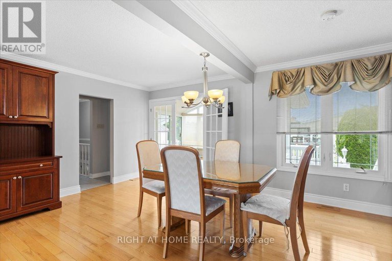 28626248/2344-raymond-street/town-of-rockland/clarence-rockland/ontario/K4K1K4_9