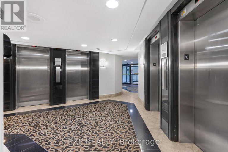 29241124/1501-1081-ambleside-drive/woodroffe/ottawa/ontario/K2B8C8_5