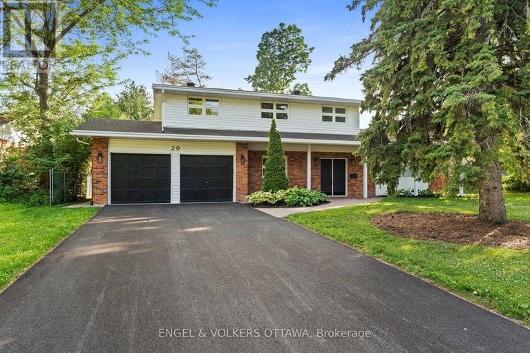 28548966/20-mohawk-crescent/bruce-farmgraham-parkqualicumbellands/ottawa/ontario/K2H7G6_2