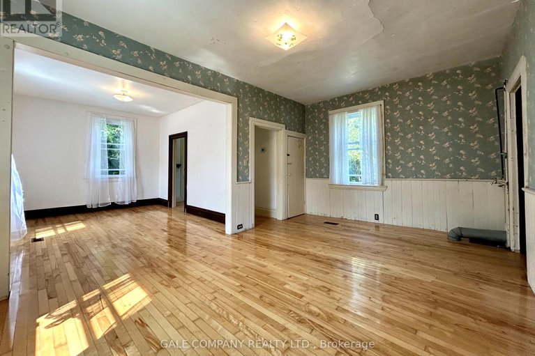 28710683/212-blakeney-road/pakenham/mississippi-mills/ontario/K0A1A0_11