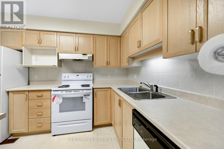 29144869/6-sunnybrooke-drive/emerald-meadowstrailwest/ottawa/ontario/K2M2P3_9