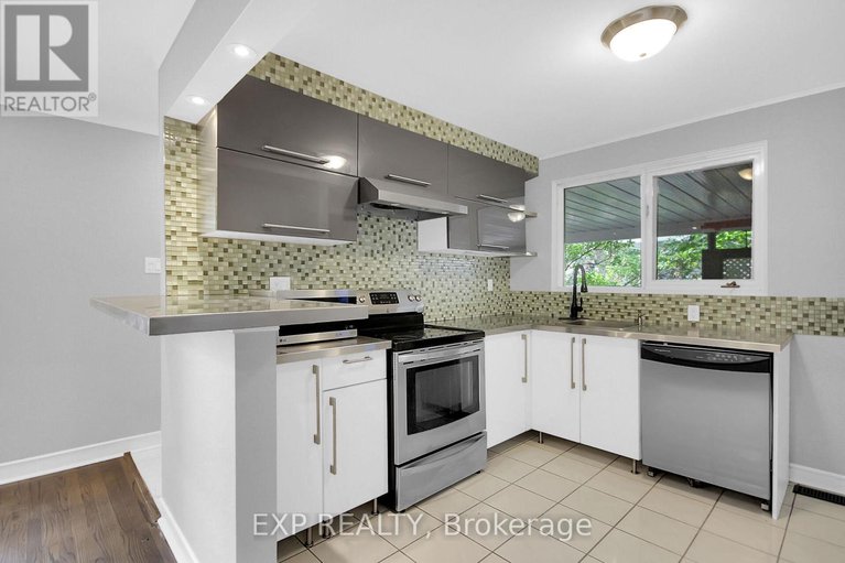 28745086/2247-miramichi-street/kenson-park/ottawa/ontario/K2C0Z1_14
