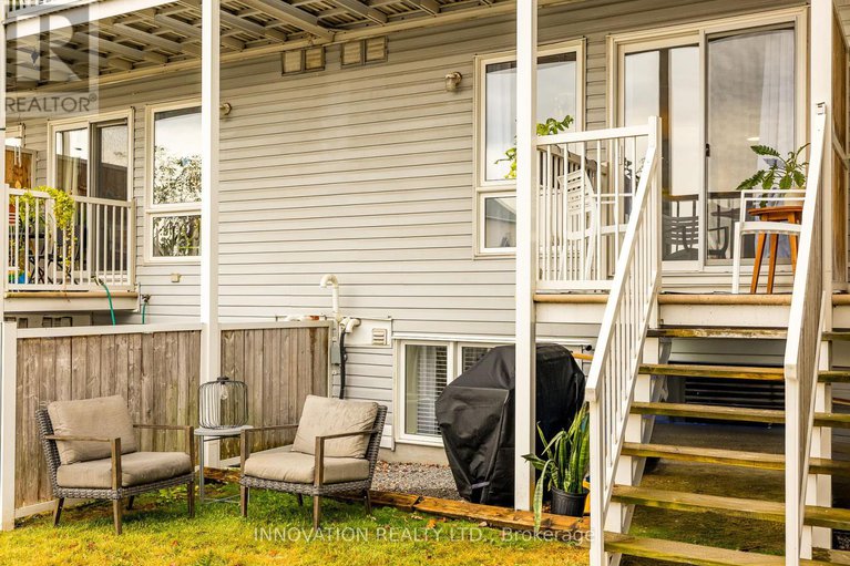 28790023/452-hillsboro-private/emerald-meadowstrailwest/ottawa/ontario/K2M3A7_32