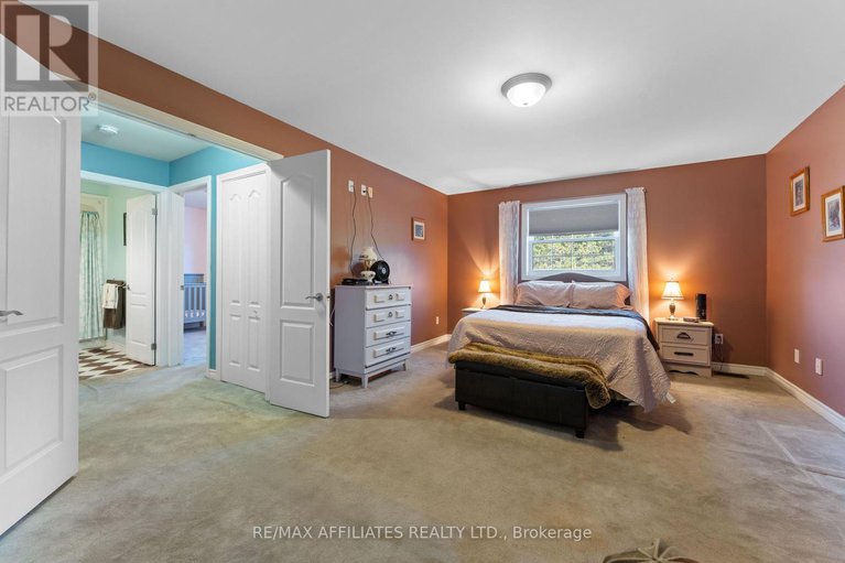 28980028/2296-eady-road/horton-twp/horton/ontario/K7V3Z8_15