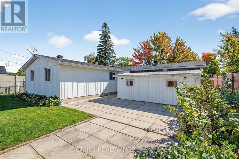28952010/289-amiens-street/bilberry-creekqueenswood-heights/ottawa/ontario/K1E1N3_31