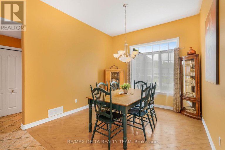 28499288/1147-fieldown-street/cumberland-ridge/ottawa/ontario/K4C1R7_14
