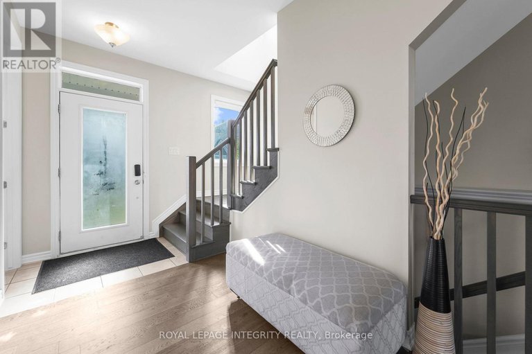 28643913/724-vennecy-terrace/orleans-village/ottawa/ontario/K1W0N3_3