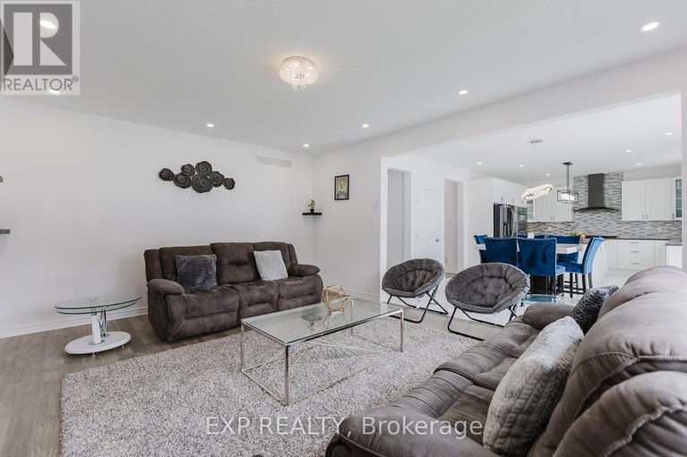 28637625/504-albert-boyd-private/huntley-ward-south-east/ottawa/ontario/K0A1L0_17