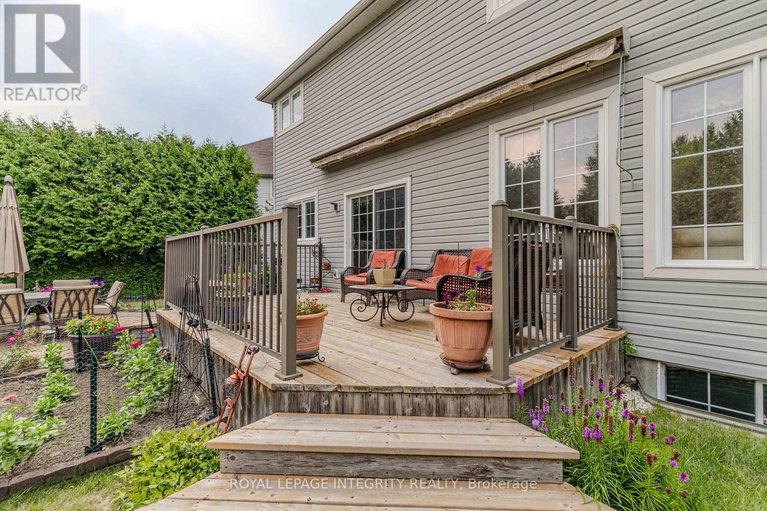 28715997/313-eckerson-avenue/stittsville-south/ottawa/ontario/K2S0K8_42