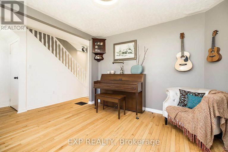 29633169/308-st-george-street/almonte/mississippi-mills/ontario/K0A1A0_8