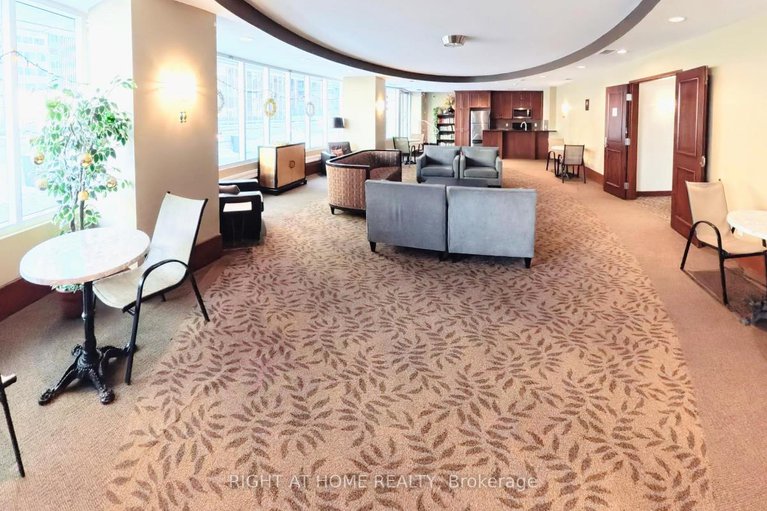 29185277/1901-234-rideau-street/sandy-hill/ottawa/ontario/K1N0A9_28