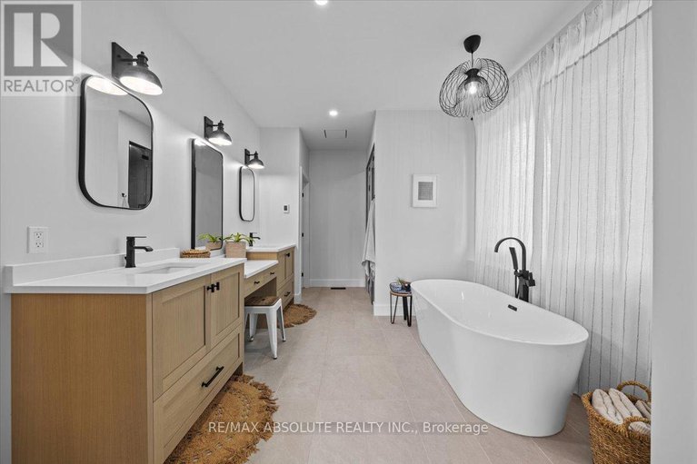 28651211/131-beach-heights/kanata-north-west/ottawa/ontario/K2W1G7_30