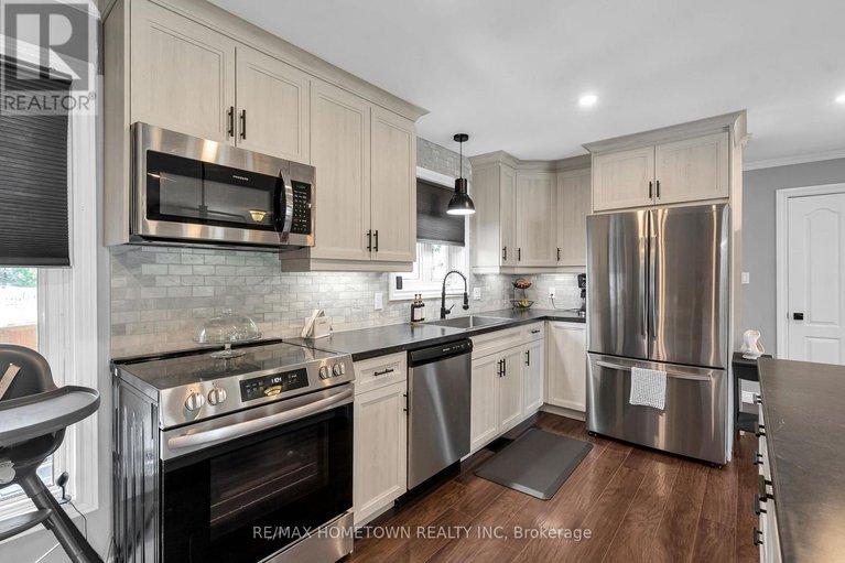 28801134/4736-county-road-18-road/augusta-twp/augusta/ontario/K0E1T0_12
