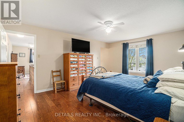 29228353/221-macdougall-street/village-of-russell/russell/ontario/K4R1A5_17