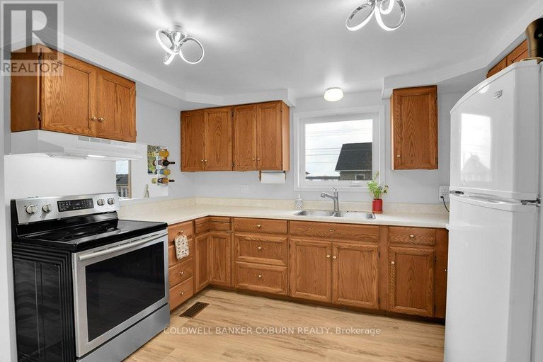 29564603/49-kyle-drive/morrisburg/south-dundas/ontario/K0C1X0_27