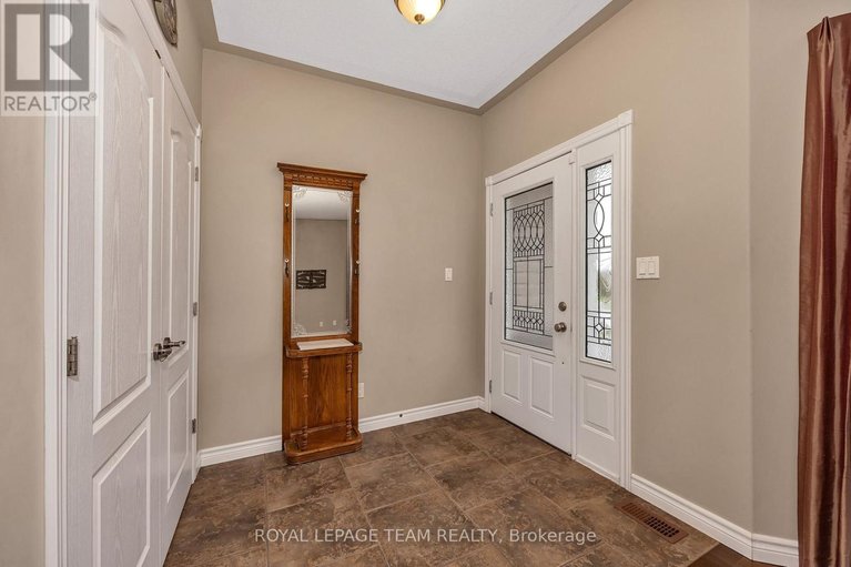 29656052/2-westerra-way/kemptville/north-grenville/ontario/K0G1J0_4