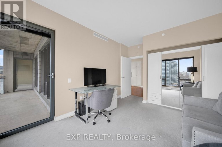 29597274/1103-90-george-street/lower-townbyward-market/ottawa/ontario/K1N0A8_17