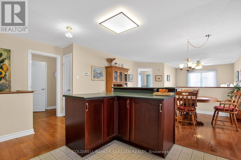 29395001/9-fieldcrest-avenue/longfields/ottawa/ontario/K2J4W7_13