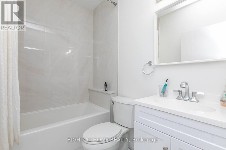 28363537/1558-62-baseline-road/meadowlandsst-claire-gardens/ottawa/ontario/K2C0B3_10