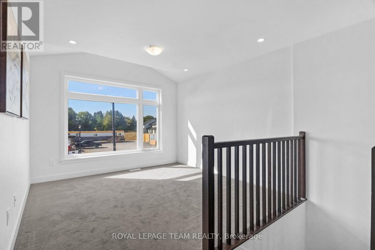 28957863/76-big-dipper-street/riverside-southgloucester-glen/ottawa/ontario/K4M0L8_18