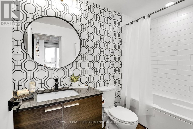 28589382/815-354-gladstone-avenue-n/ottawa-centre/ottawa/ontario/K2P0R4_15
