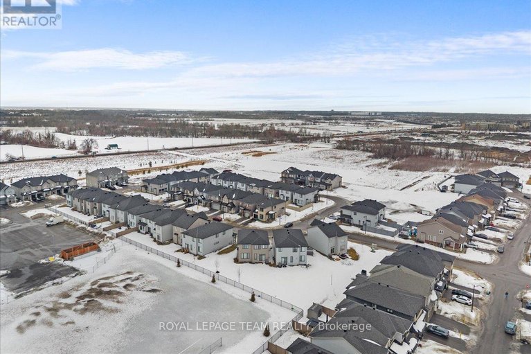 29582794/290-turnbuckle-crescent/half-moon-bay/ottawa/ontario/K2J7B7_34