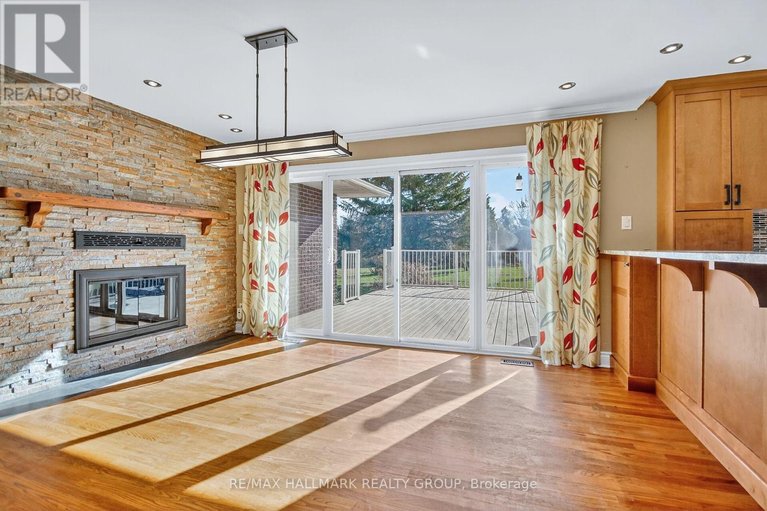 29085504/2772-harbison-road/rideau-twp-south-to-roger-stevens-drive/ottawa/ontario/K0A2Z0_14