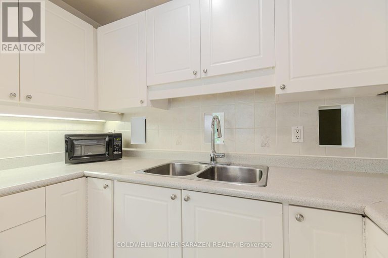 28745998/106-costello-avenue/leslie-park/ottawa/ontario/K2H7C5_16