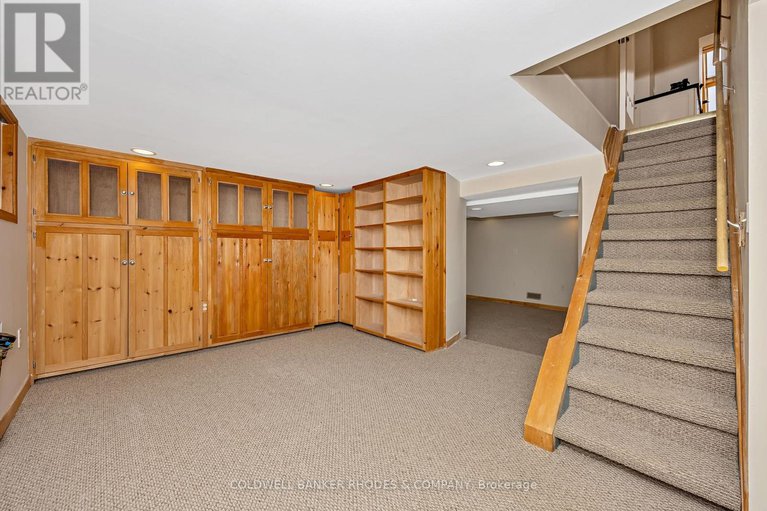 28379568/421-hinton-avenue-s/civic-hospital/ottawa/ontario/K1Y1B2_36