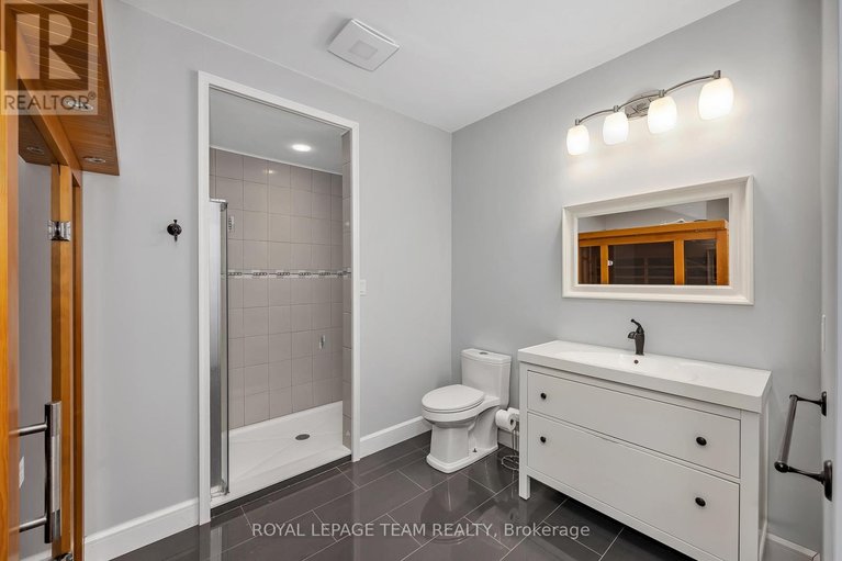 29590571/28-magnolia-way/north-grenville-twp-kemptville-south/north-grenville/ontario/K0G1J0_26