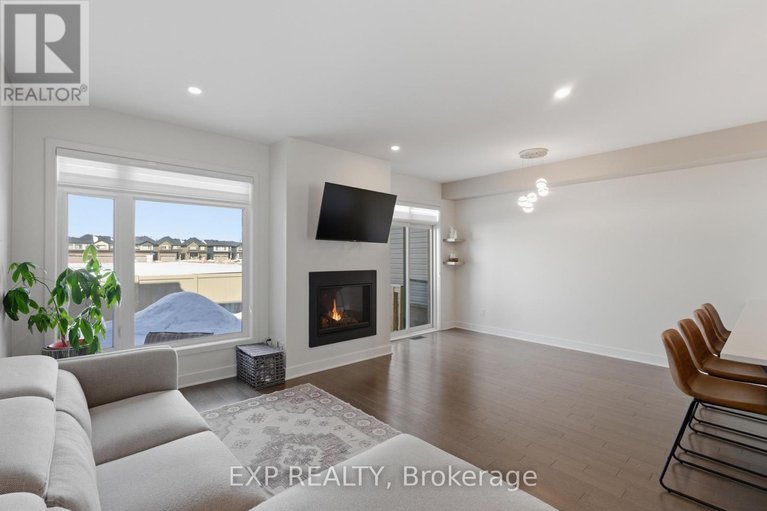 29527495/177-longworth-avenue/leitrim/ottawa/ontario/K1T0T2_6