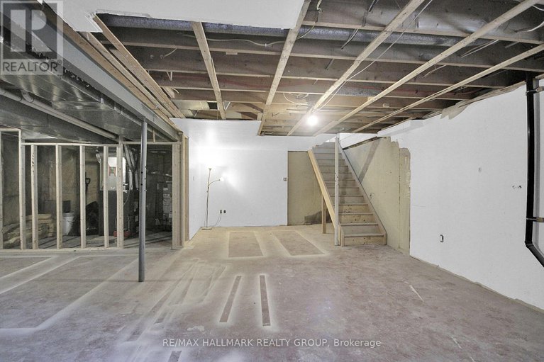 28587287/147-david-drive/meadowlandsst-claire-gardens/ottawa/ontario/K2G2N6_23
