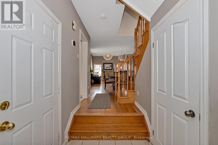 28310191/4193-owl-valley-drive/riverside-southgloucester-glen/ottawa/ontario/K1V1L9_6