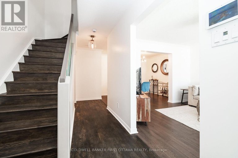 29424384/309-kintyre-private/carleton-square/ottawa/ontario/K2C3M6_5