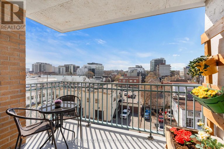 28611084/610-45-holland-avenue/ottawa-west/ottawa/ontario/K1Y4S3_10