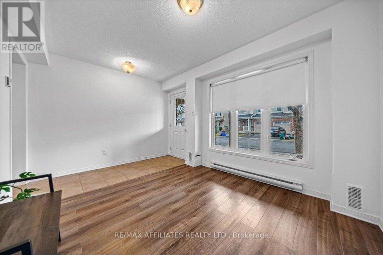 28223631/1028-pampero-crescent/stittsville-north/ottawa/ontario/K2S0N4_6
