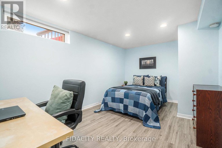 28856483/45-rowe-drive/katimavik/ottawa/ontario/K2L3Y9_27