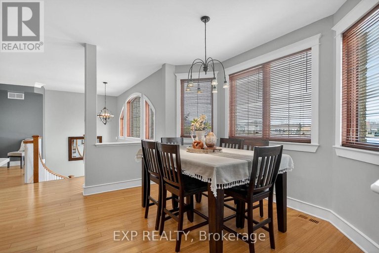 29536082/6715-suncrest-drive/greely/ottawa/ontario/K4P0B3_11