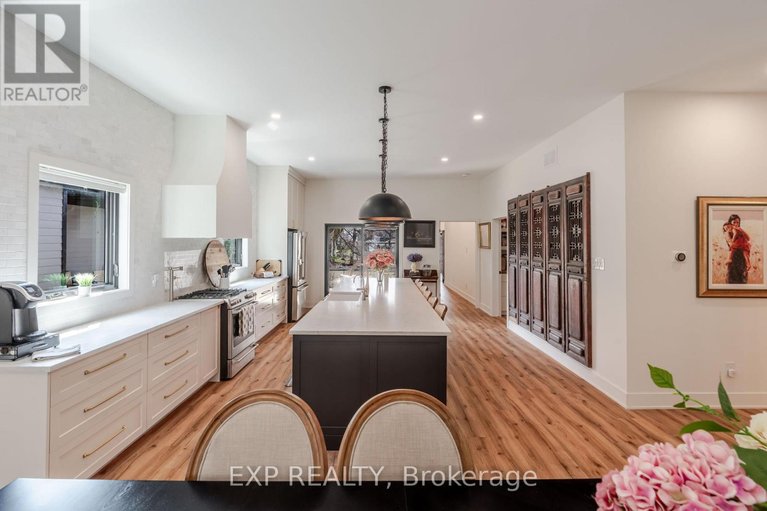 29441745/12-viewmount-drive/meadowlandscrestview/ottawa/ontario/K2G1R5_9