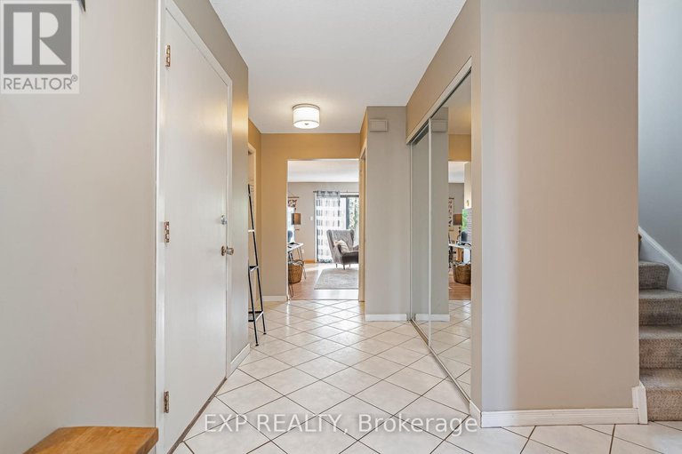28924711/36-bethune-way/beaverbrook/ottawa/ontario/K2K1C3_6