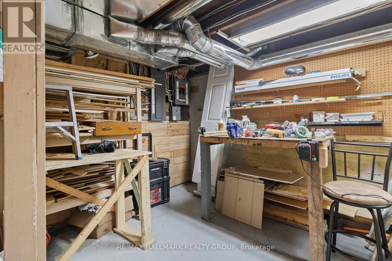 29421272/31-chaffey-street/brockville/brockville/ontario/K6V4L5_26