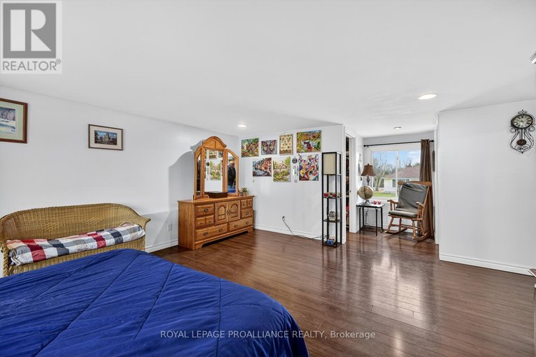 29460422/17-church-avenue/iroquois/south-dundas/ontario/K0E1K0_16