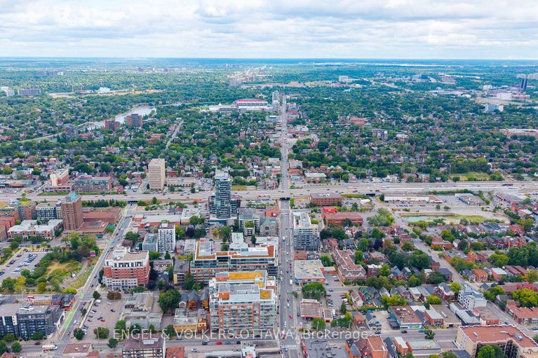 28813803/823-349-mcleod-street/ottawa-centre/ottawa/ontario/K2P0S1_28