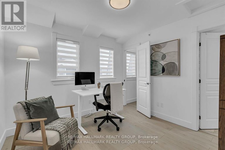 29413273/d-124-guigues-avenue/lower-townbyward-market/ottawa/ontario/K1N5H7_31