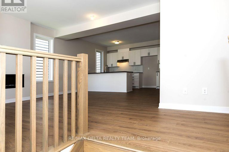 28641396/337-catsfoot-walk-s/half-moon-bay/ottawa/ontario/K2J7G7_3