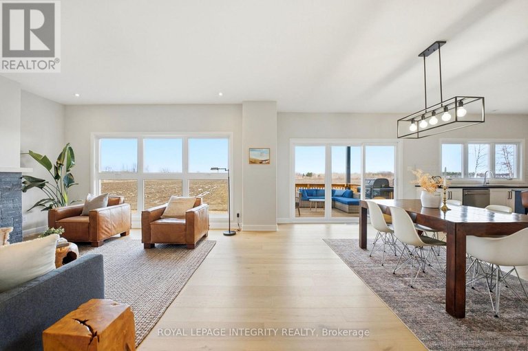 29590747/451-moonlight-drive/russell-twp/russell/ontario/K4R0L1_5