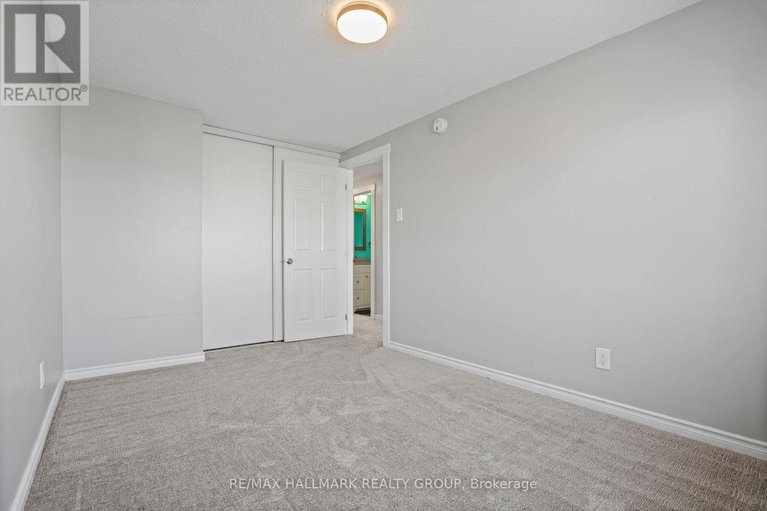 29632598/504-canotia-place/fallingbrookpineridge/ottawa/ontario/K4A2J3_28