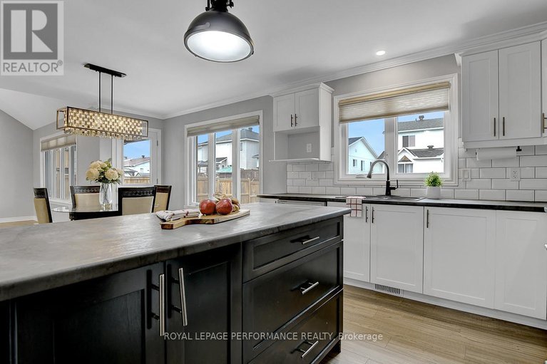 29071247/29-meadowlark-street/village-of-russell/russell/ontario/K4R0B8_11